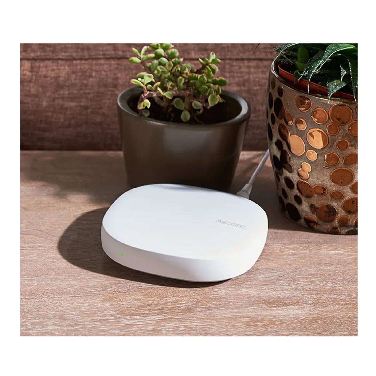 Home Controls Z-Wave Smart Home Kit with SmartThings Hub