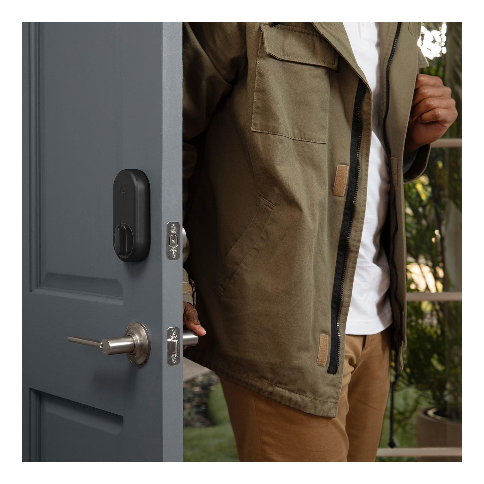 Yale Approach Lock with Wi-Fi Bridge