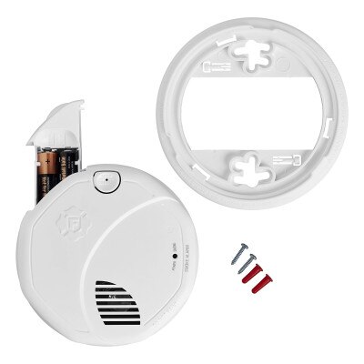 BRK 1046774 First Alert Photoelectric Interconnected Wireless Smoke Alarm with Voice Location