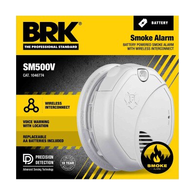 BRK 1046774 First Alert Photoelectric Interconnected Wireless Smoke Alarm with Voice Location