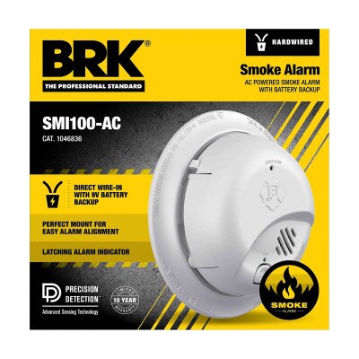 BRK 1046835 First Alert AC Smoke Alarm with Battery Backup